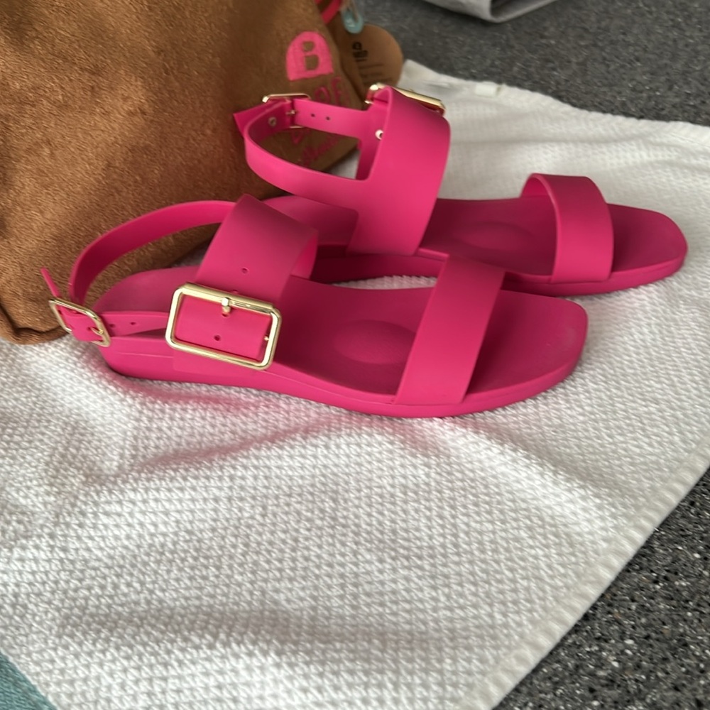 Bared Raspberry Rubber Flat Sandals - image 3